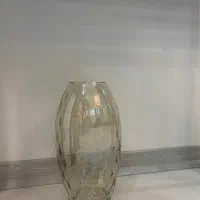 گلدان شیشه ای بزرگ