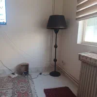 آباژور مشکی ایستاده