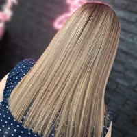 تخفیف رنگ و لایت .کراتین و پروتیبن|خدمات آرایشگری و زیبایی|کرج, فاز ۳ گوهردشت|دیوار