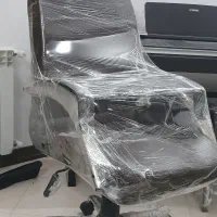 صندلی اداری با دوجک و چرم طبیعی