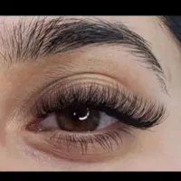 آموزش آموزش کاشت مژه فقط 1299 همراه با مدرک