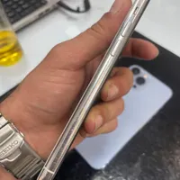 اپل iPhone 11 Pro با حافظهٔ ۲۵۶ باتری ۹۱ فابریک|موبایل|اصفهان, چرخاب|دیوار
