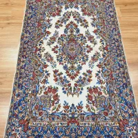 ذرع و نیم دستباف کرم رنگ آکبند|فرش|تهران, اکباتان|دیوار