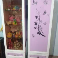 کمد لباس، و ویترین