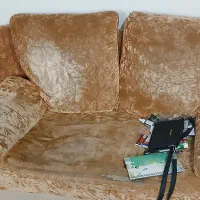 مبل هفت نفره رایگان|مبلمان خانگی و میز عسلی|رشت, توشیبا|دیوار