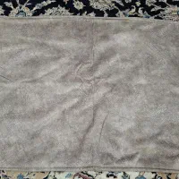 رو بالشی ، نمگیر