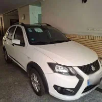 کوئیک gxrl سفید مشکی بی رنگ در حد