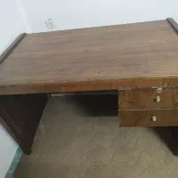 میز تحریر چوبی