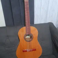 گیتار کاملا نو