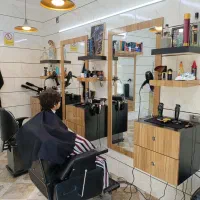 دکور مغازه|آرایشگاه و سالن‌های زیبایی|اهواز, زیتون کارمندی|دیوار