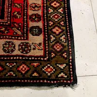 یک عدد کناره ۱/۵ در ۳ متر و یک عدد فرش ۹متری|فرش|اردبیل, |دیوار