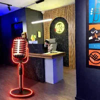 آموزش آواز و صداسازی / تست خوانندگی حضوری و آنلاین