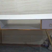 میز ناخن کاری و صندلی چرخشی