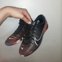 کفش فوتبال|تجهیزات ورزشی|شاهین‌شهر, مخابرات (شهید بهشتی)|دیوار