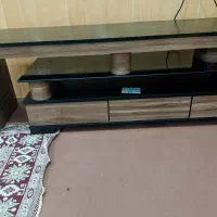 میز tvدوتیکه چوب و شیشه ای کنگان هستم