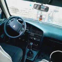 پژو ۴۰۵ عتیقه