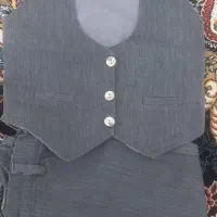 پوشاک فقط ۱۰۰ در حد نو