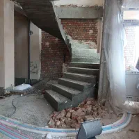 پله گرد بتنی دوبلکس