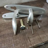 دستگیره درب آپارتمان درحدنو