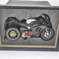 کلکسیونی موتور فلزی|کلکسیون و سرگرمی|تهران, امام زاده عبدالله|دیوار