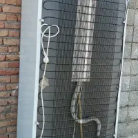 یخجال|یخچال و فریزر|انگوت, |دیوار