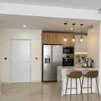 ۹۰ متر دو خواب کلید‌نخورده/صادقیه/گلناز جنوبی