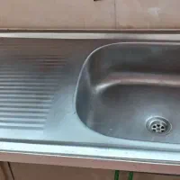 سینک تک لگن تمیز همراه با پایه و درب ورودی زیبا|مصالح و تجهیزات ساختمان|قم, انسجام|دیوار