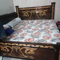 تخت دو نفره با کفی و تشک طبی