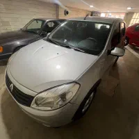 ساندرو مدل ۹۵ اتوماتیک|خودرو سواری و وانت|تهران, میرداماد|دیوار