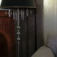 آباژور کنار سالنی