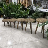 سه پایه حصیری گلدان  فروشگاه خانه گلها
