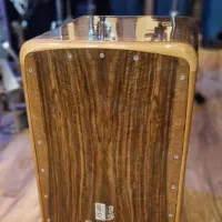 کاخن دوریس