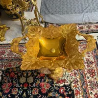 میوه خوری کنارسالنی طلایی