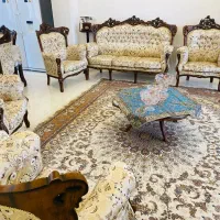 مبل سلطنتی همراه میز نهارخوری و جلو مبلی ومیز عسلی