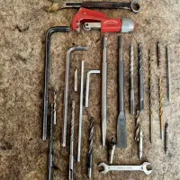 مَته تعدادی مته و آچار لوله بُر ژاپنی