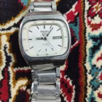 ساعت سیکو پنج قدیمی