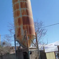 مدیر و بازاریاب