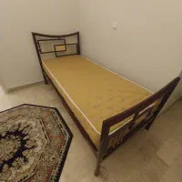 فروش تختخواب و دراور و جاکفشی