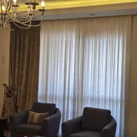 پرده پارچه ای طرح دار محو همراه والان
