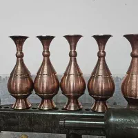 تولید و پخش زیرساخت گلدان صراحی مسی