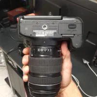 دوربین کنون ۷۵۰ دی