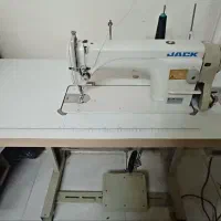 یک کارگاه تعدادی چرخ ب فروش میرسد