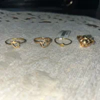 طلا در حد نو|جواهرات|بافت, |دیوار