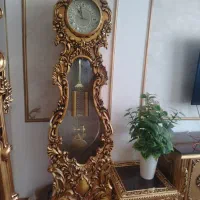 یک ساعت ایستاده