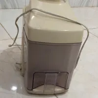 آب میوه گیر