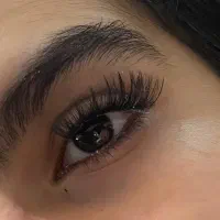 کاشت ناخن و مژه با قیمت ویژه 180حتی در ایام عید