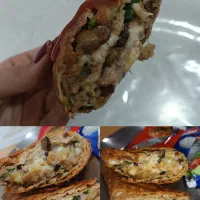 سمبوسه پیتزایی ۲۵ تومن