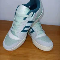 کتونی کلاسیک