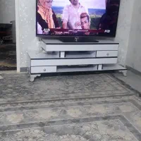 جاکفشی، میز تلویزیون، پشتی