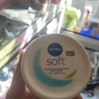 کرم کاسه ای دست و صورت وارداتی نیوا